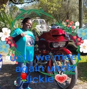 Meet your Posher, Ella